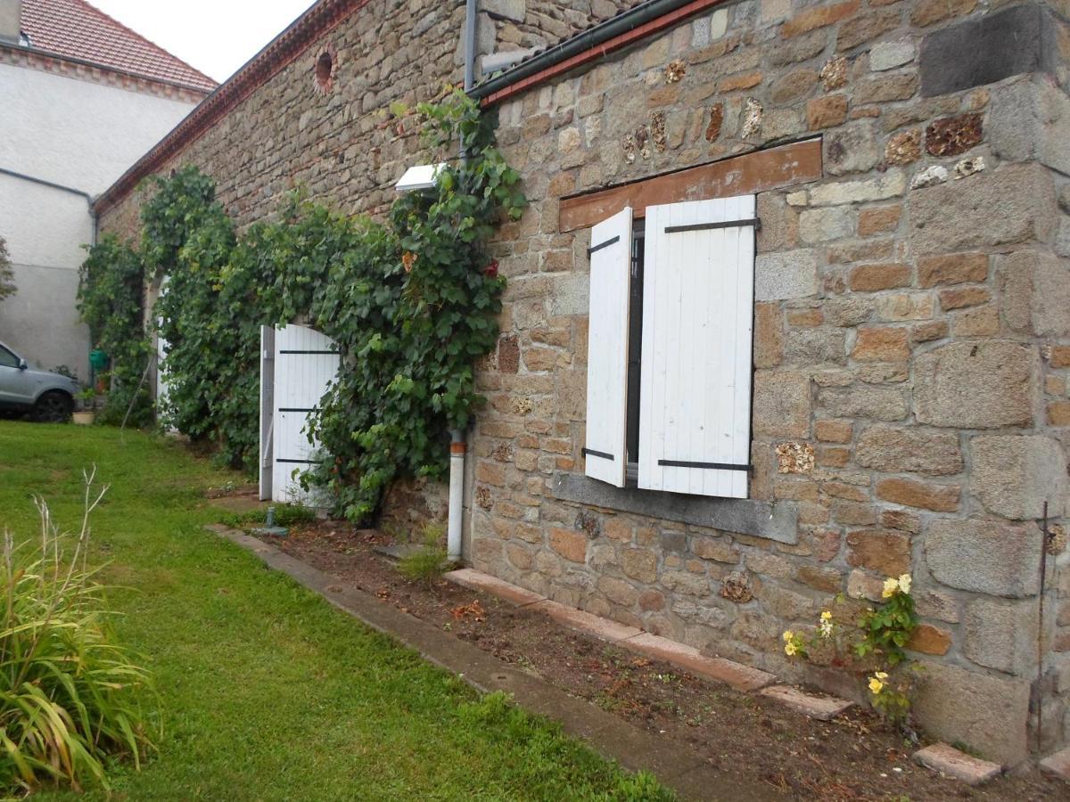 Bed and Breakfast Relais des Chaux à Saint-Jean-des-Ollières Extérieur photo