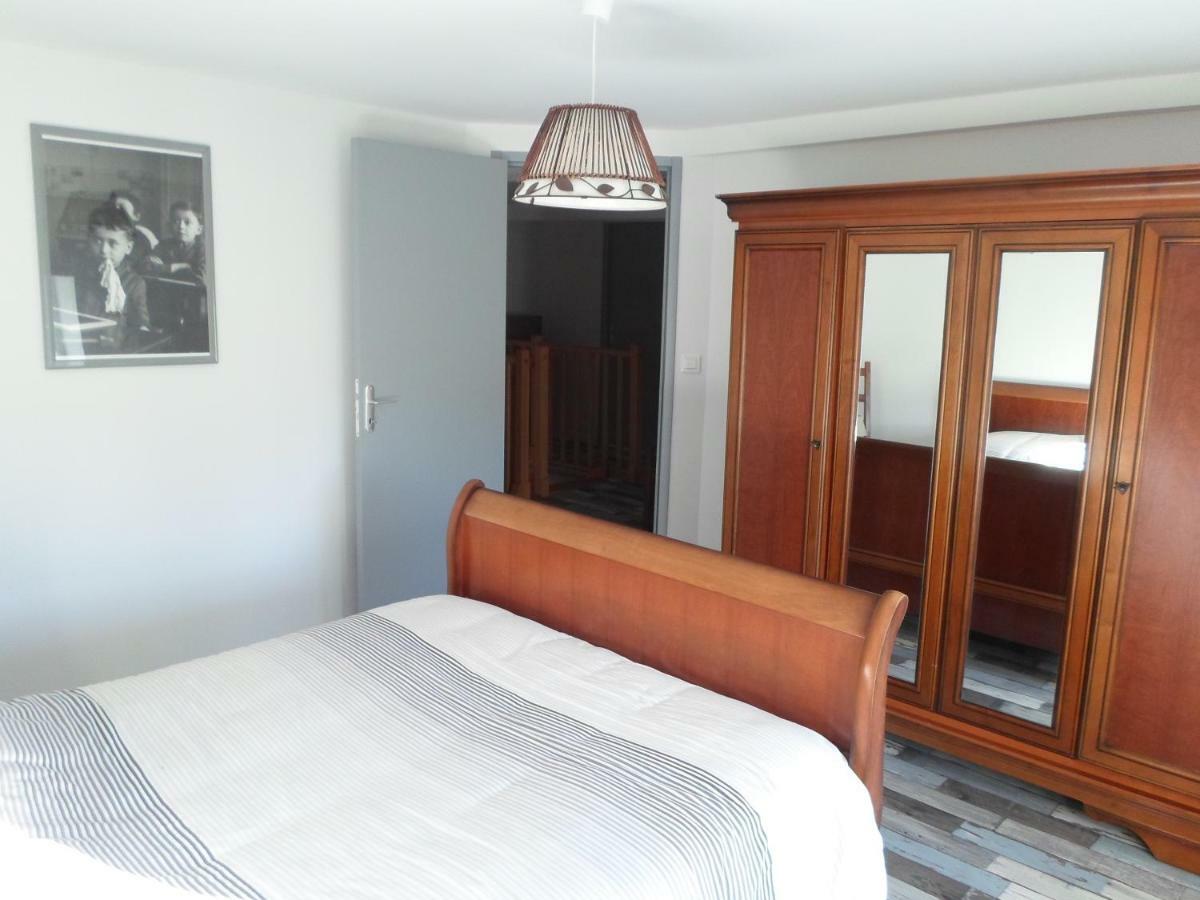 Bed and Breakfast Relais des Chaux à Saint-Jean-des-Ollières Extérieur photo